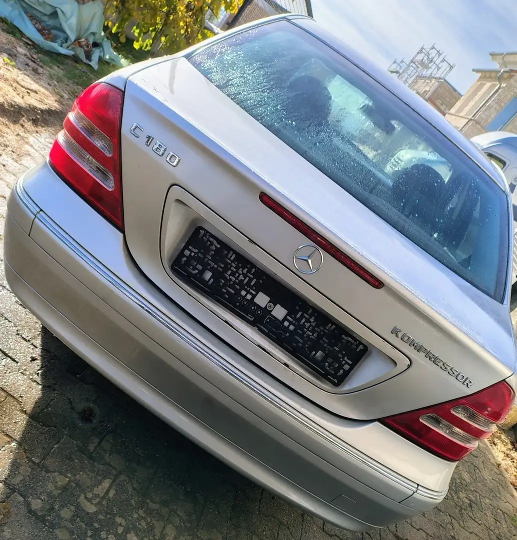 Mercedes-Benz C 180 Elegance Grau - 2