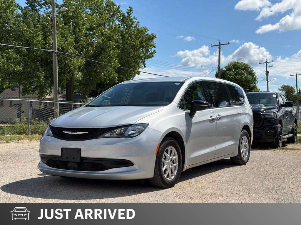 2024 Chrysler Grand Caravan | GPS Navigation | Apple CarPlay/Android Auto |