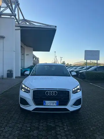 Audi Q2 30 TDI Admired Advanded FARI MATRIX