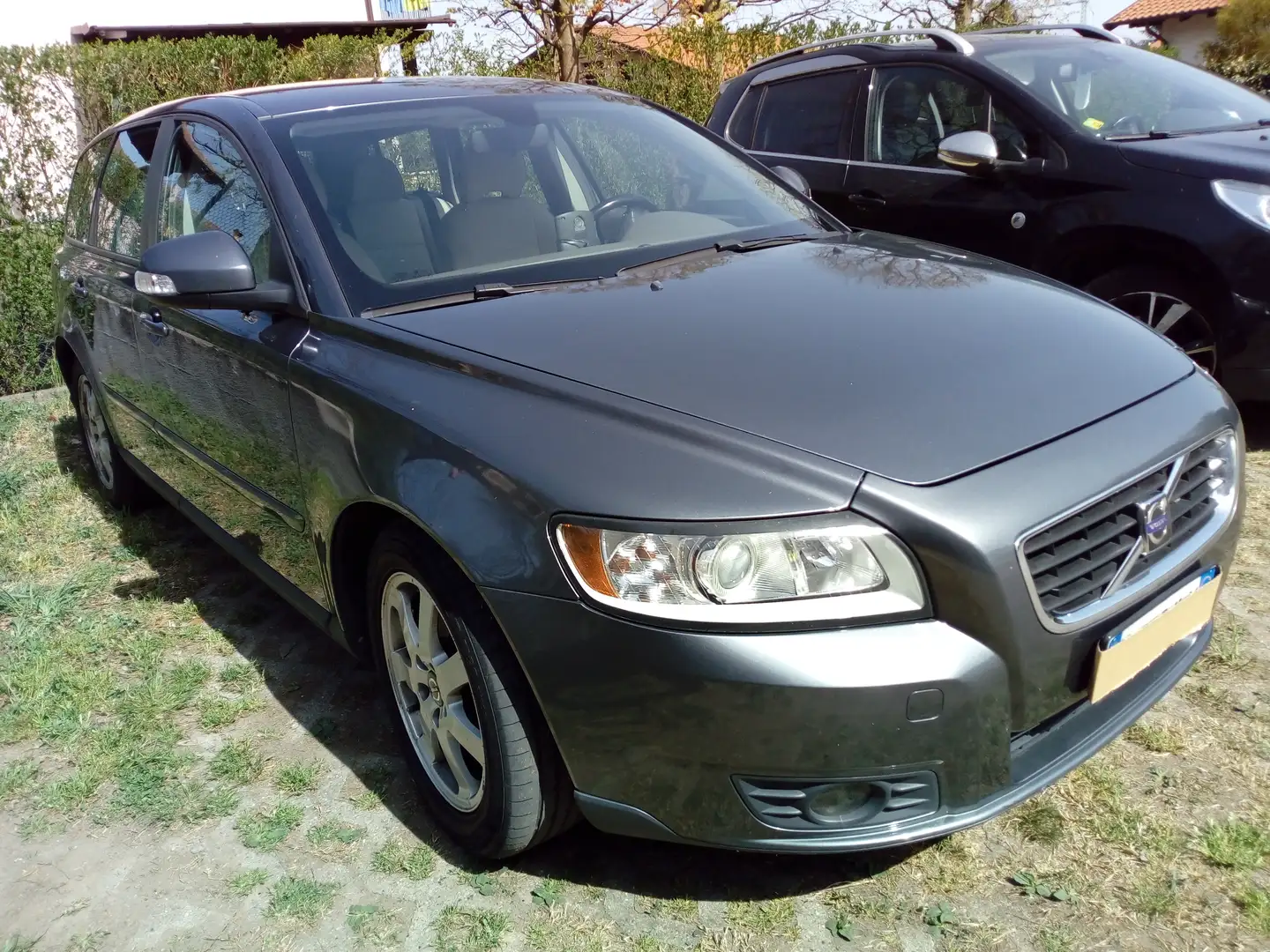 Volvo V50 V50 1.6 d2 Polar 115cv Grigio - 1