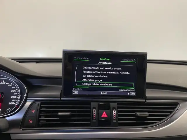 Audi A6 view 14