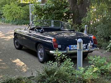 Roadster