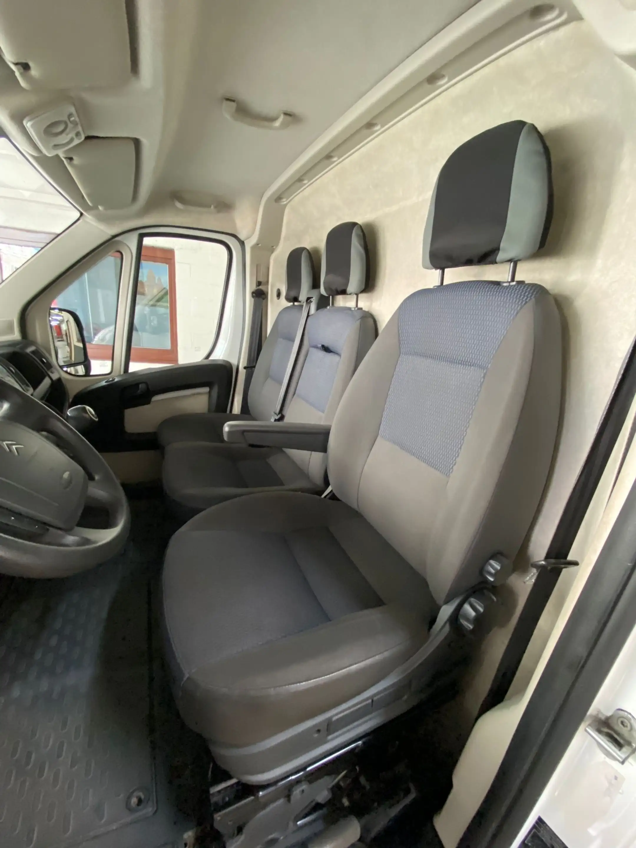 Citroen Jumper Jumper 2.2 HDi L1H1 FAP (EU5) — photo 11