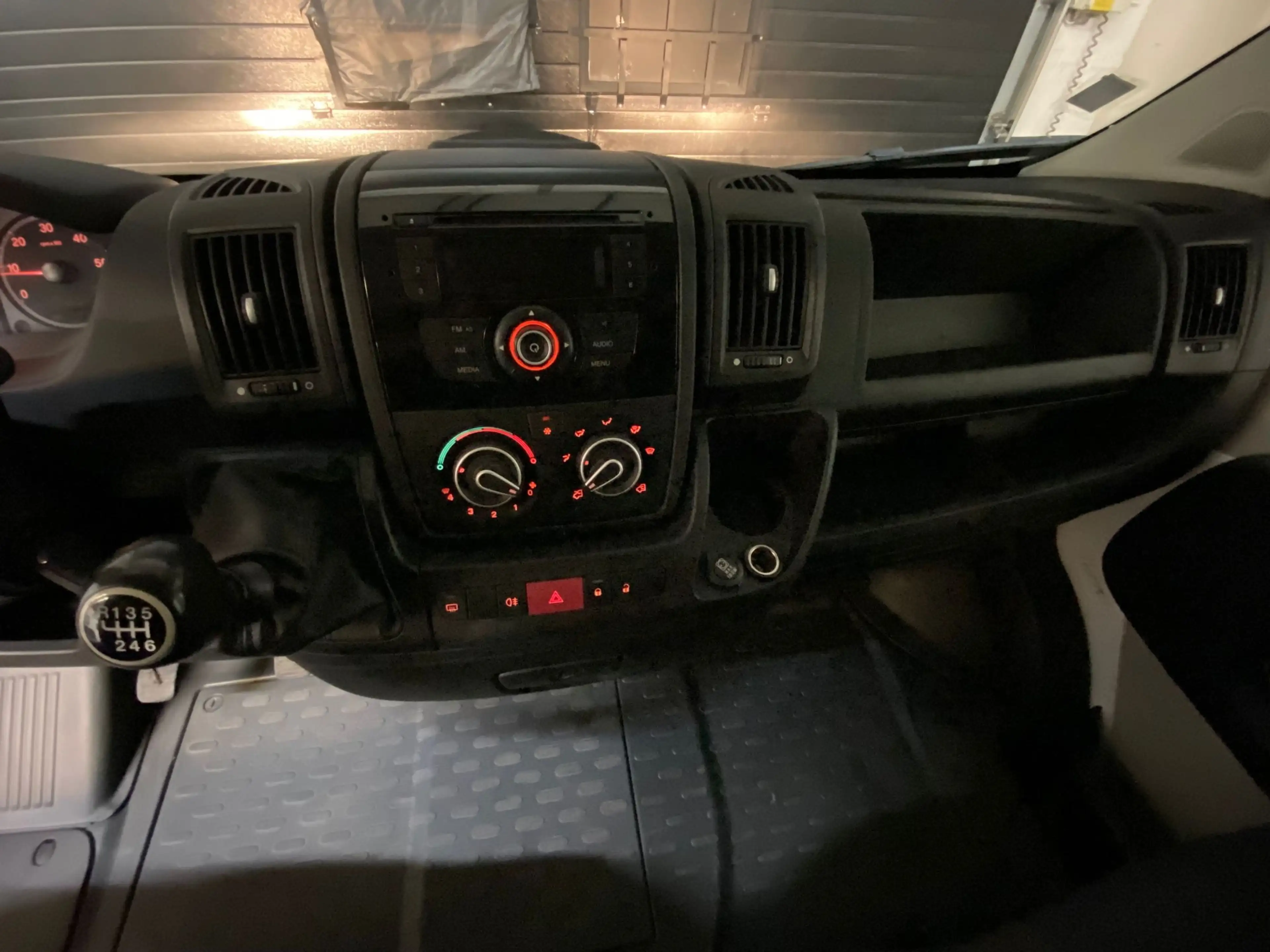 Citroen Jumper Jumper 2.2 HDi L1H1 FAP (EU5) — photo 14