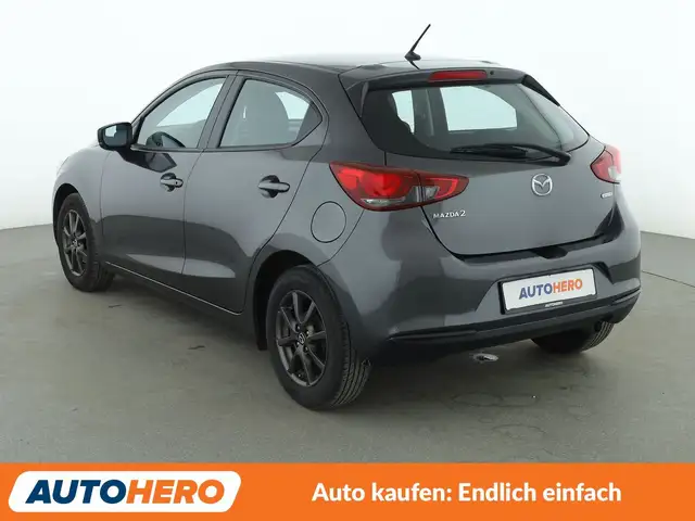 Mazda Mazda2 view 4