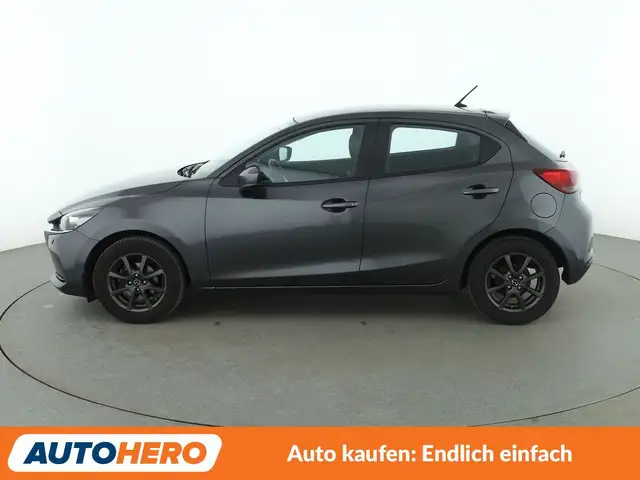 Mazda Mazda2 view 3