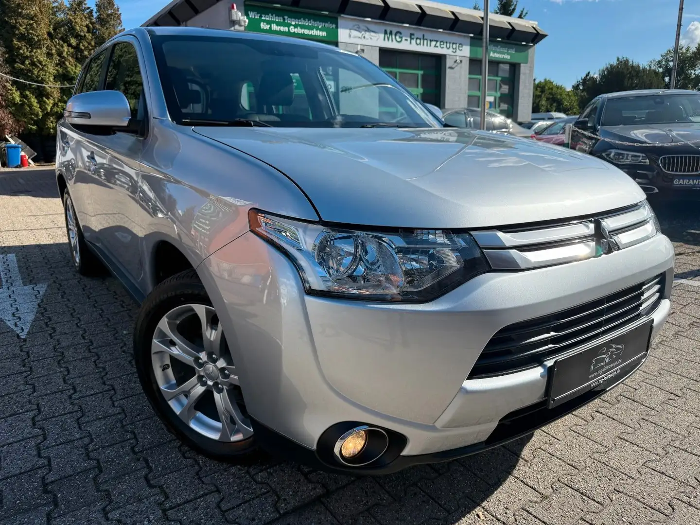 Mitsubishi Outlander Klassik Kollektion AHK KAMERA TEMPOMAT Argent - 1