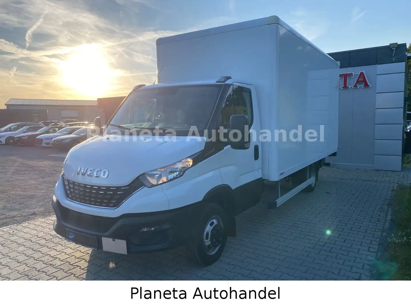 Iveco Daily Fahrgestell Einzelkabine 50 C Weiß - 1