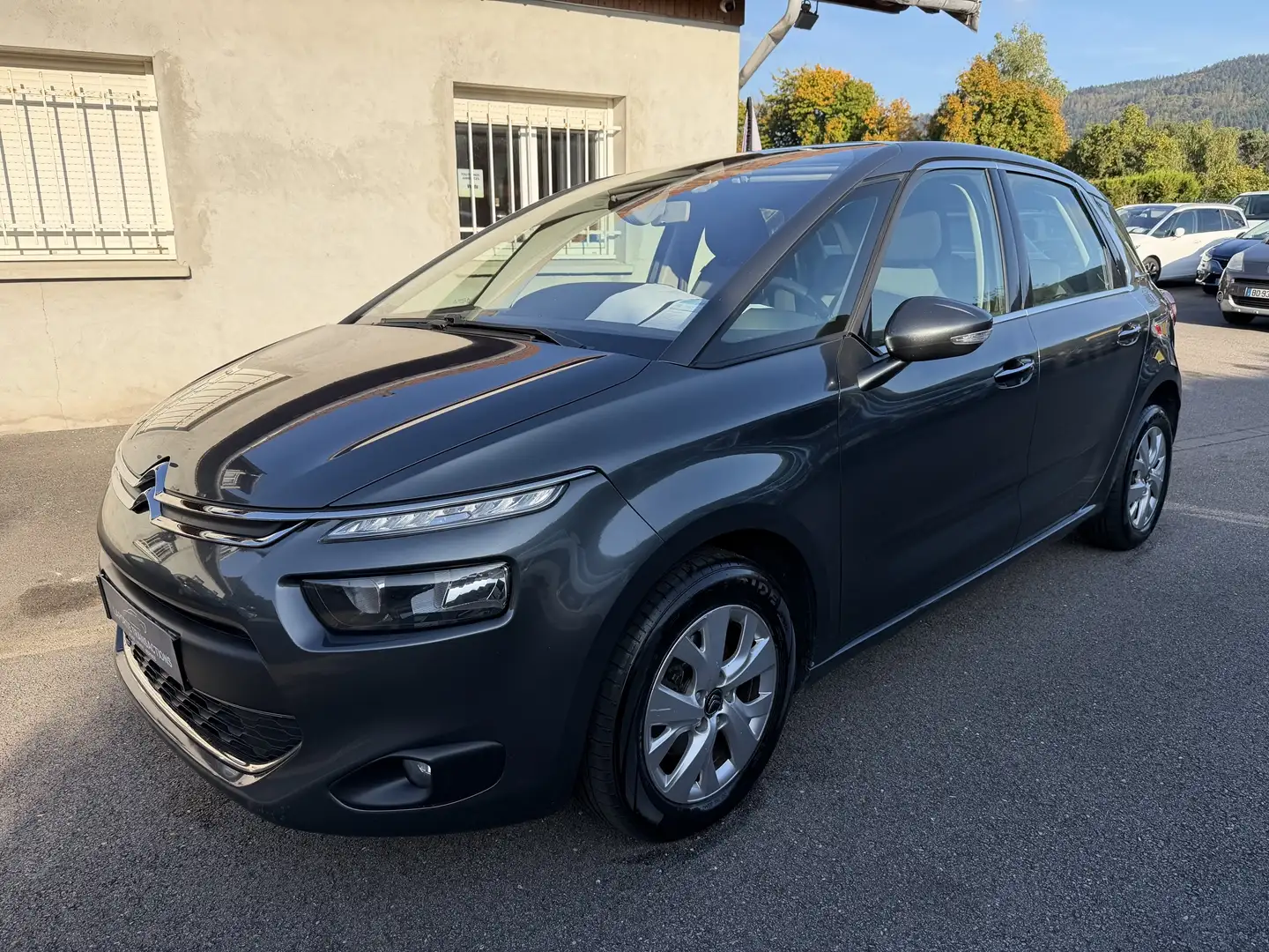 Citroen C4 Picasso E-HDI 115CH INTENSIVE Grau - 1