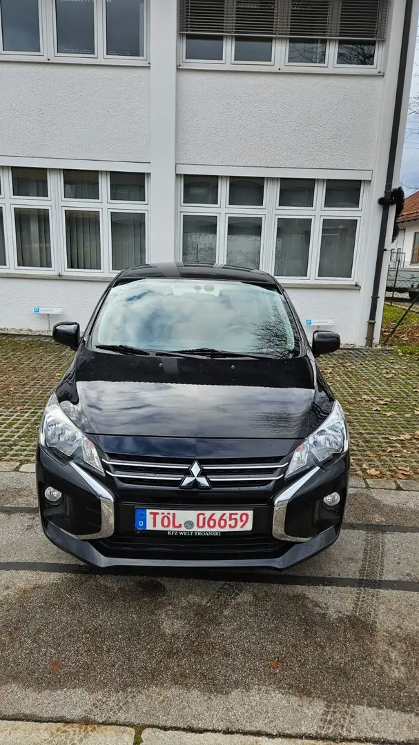 Mitsubishi Space Star Basis Schwarz - 1