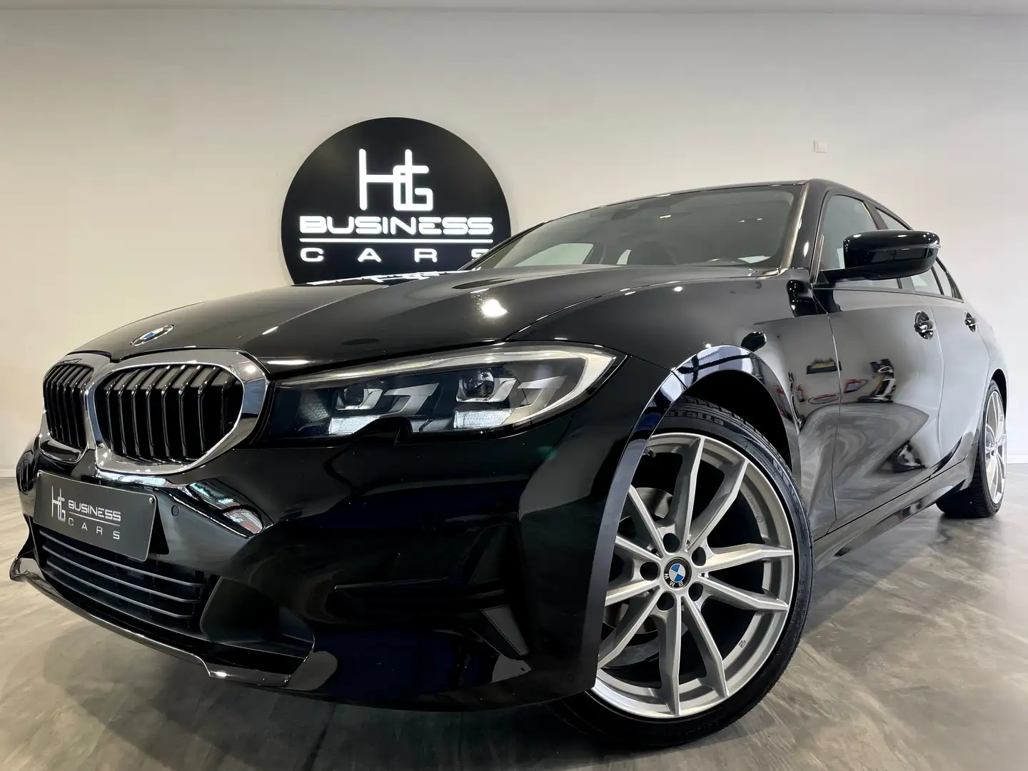 BMW 318 dA/ VOLANT M/ CUIR/ CLIM/ FULL LED/ CANET COMPLET Noir - 1