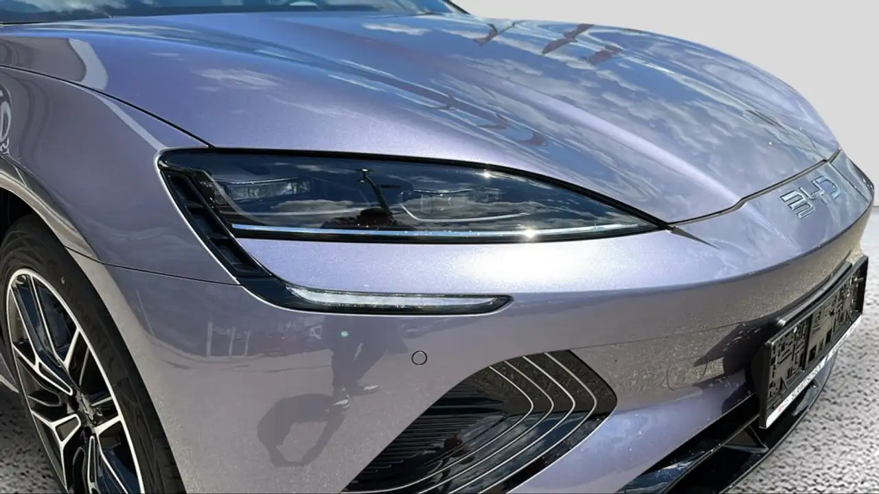 BYD SEAL