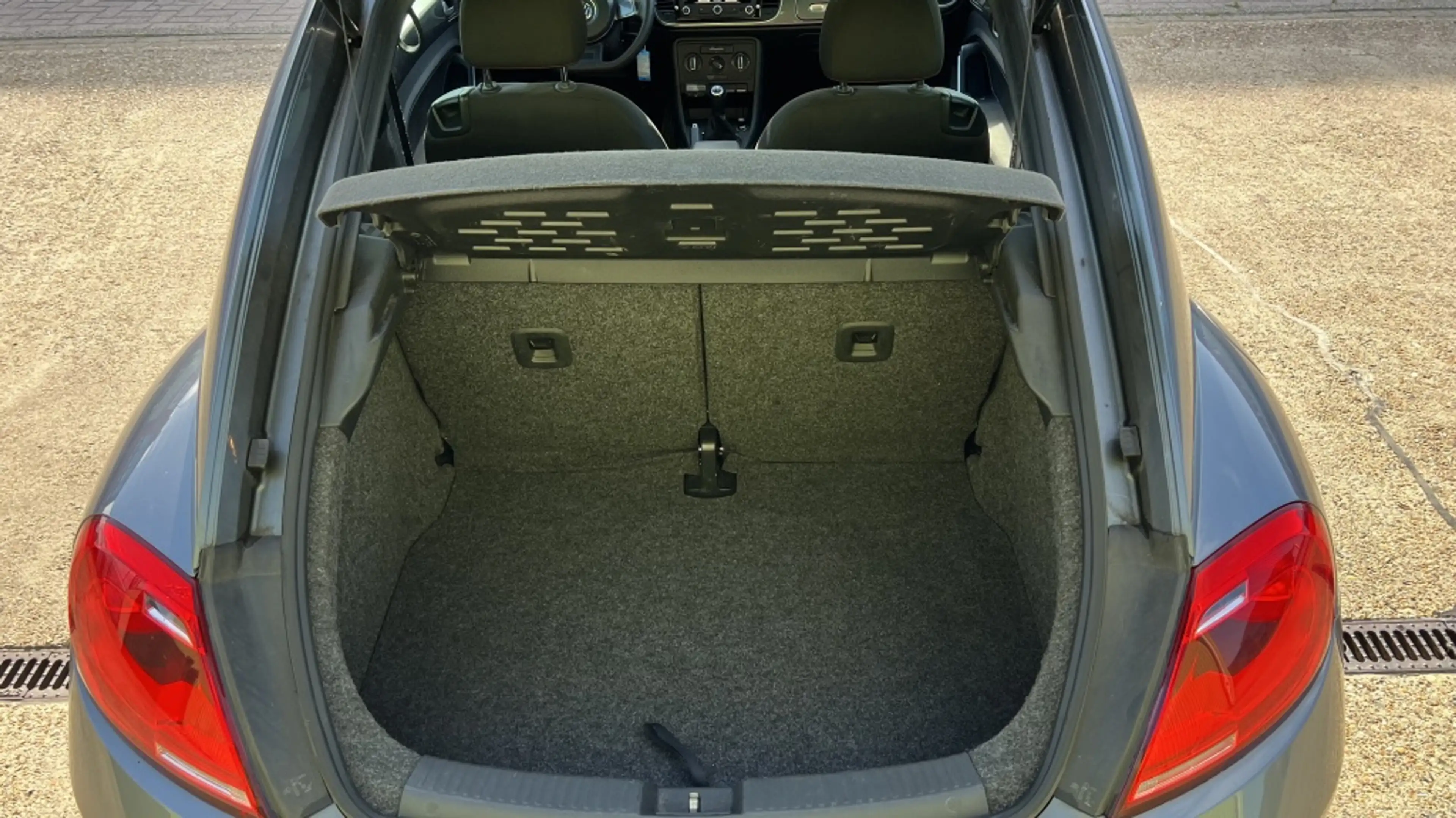 Volkswagen Beetle 1.2 TSI Design — photo 20
