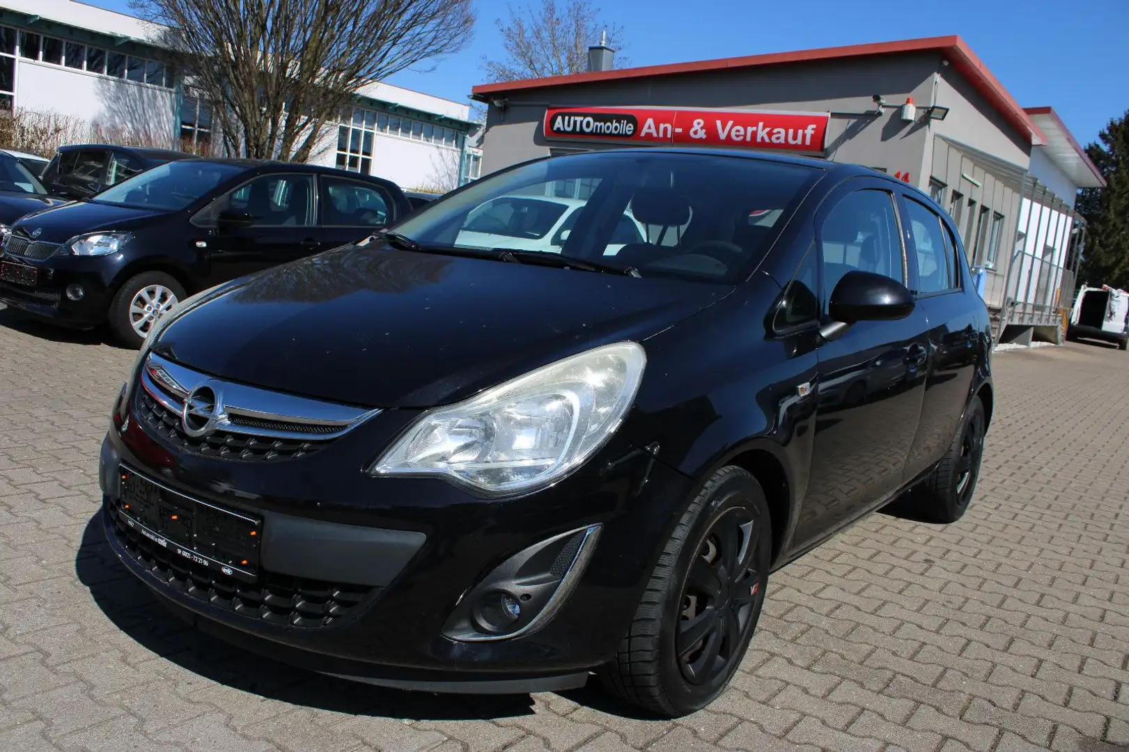 Opel Corsa 1.2  ecoFLEX Schwarz - 1