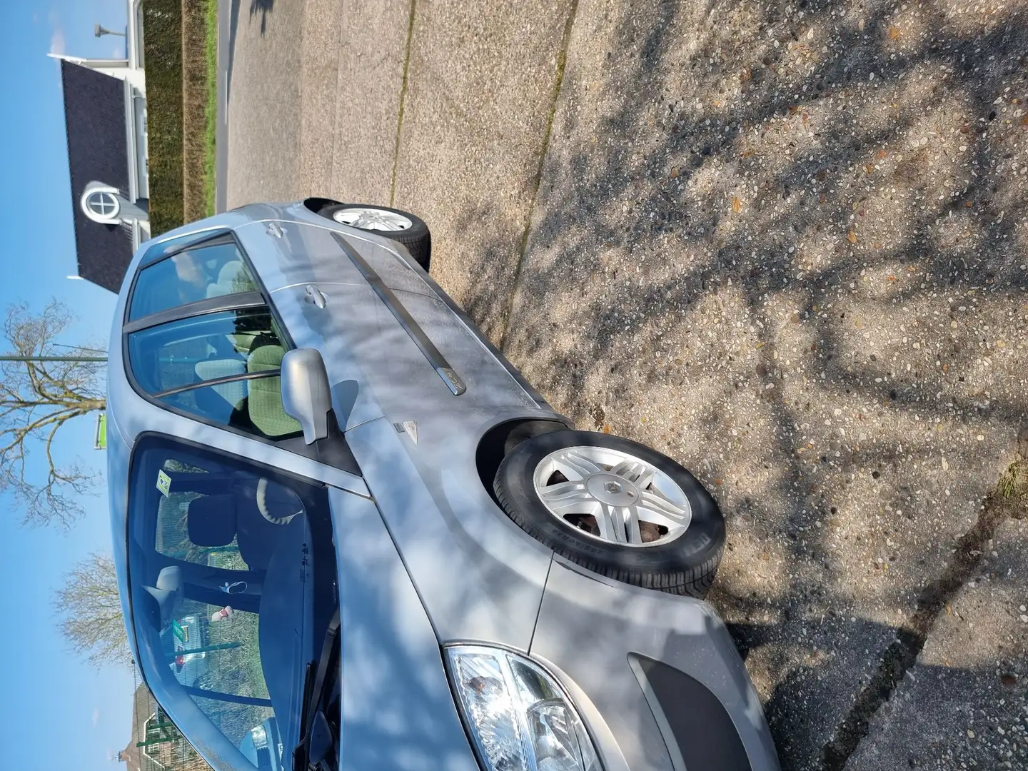Renault Scenic 2.0 16V Aut. Avantage - 1