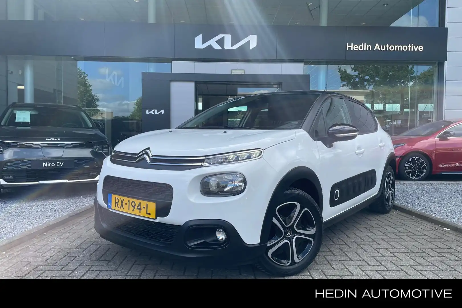Citroen C3 1.2 PureTech Feel Edition Wit - 1