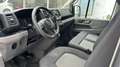 Volkswagen Crafter 30 Furgón PRO Ch.Med 2.0TDI 103kW (140CV) Alb - thumbnail 3