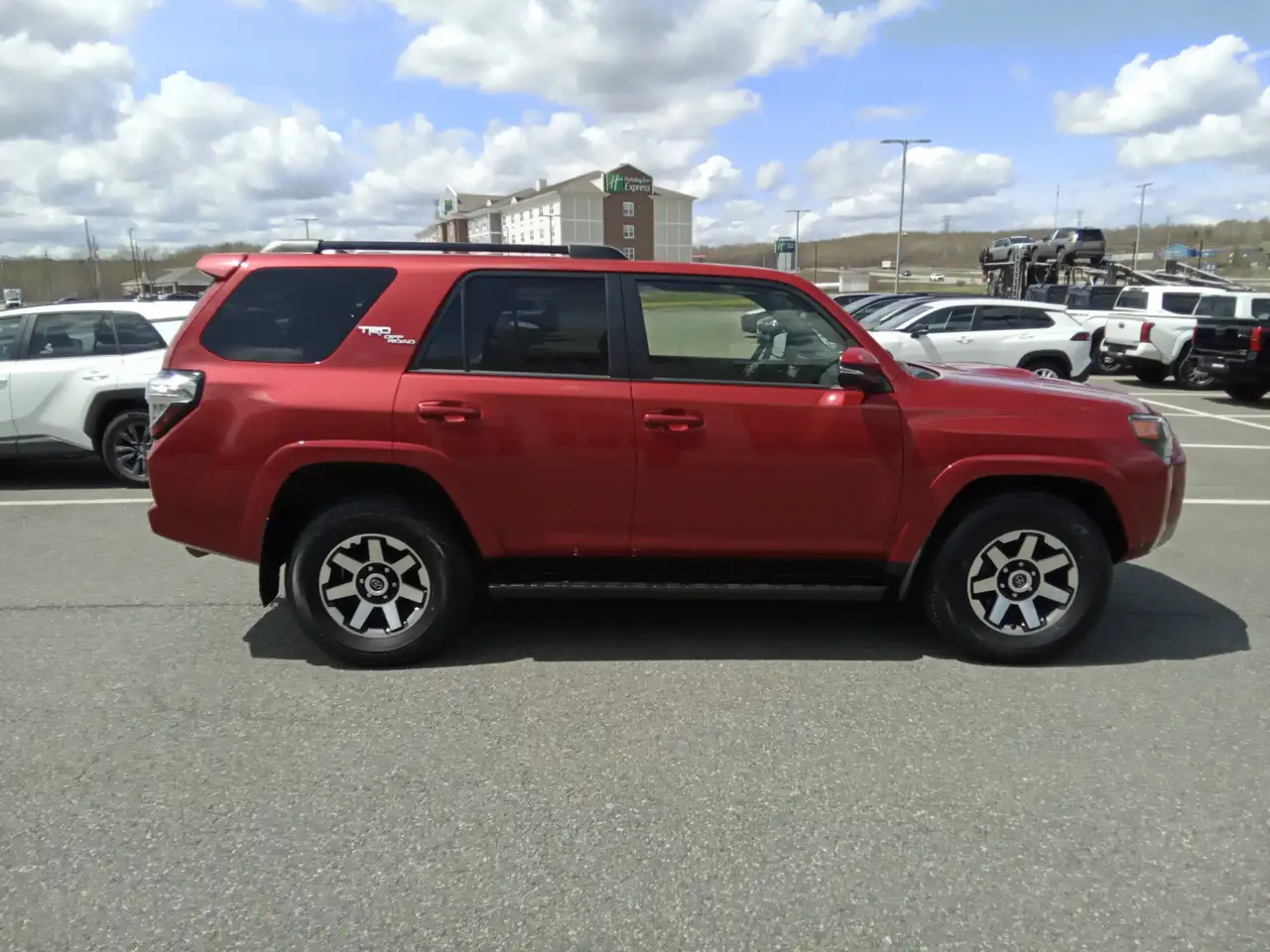 Toyota 4-Runner снимка Toyota 4-Runner