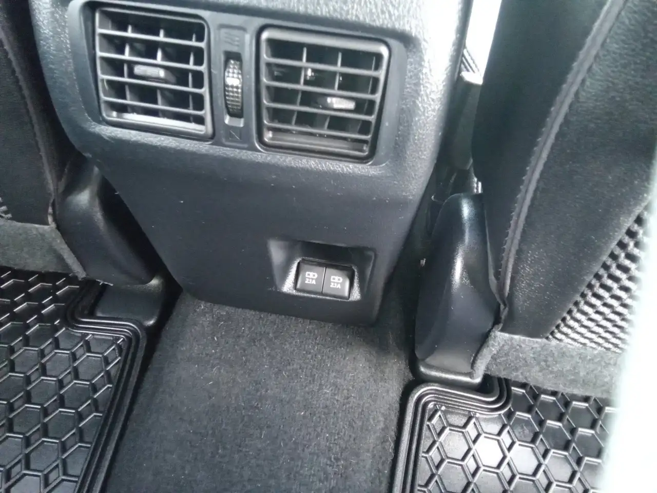 Toyota 4-Runner снимка Toyota 4-Runner