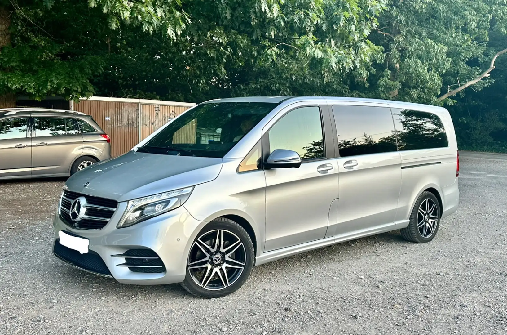 Mercedes-Benz V 250 d 4-Matic LWB Avantgarde - 1