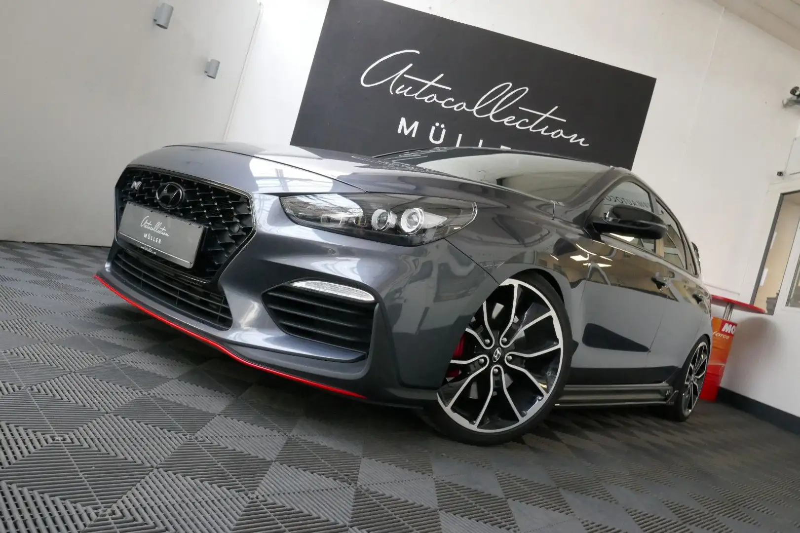 Hyundai i30 N Performance *Pano*Maxton*DAB+**Alcantara Grijs - 1
