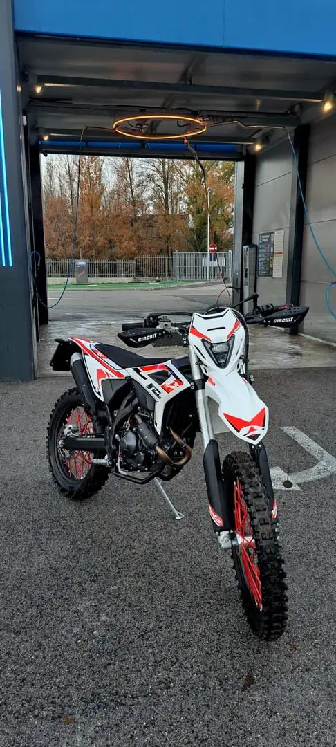 Beta RR 125 Rr 125 4t Alb - 1