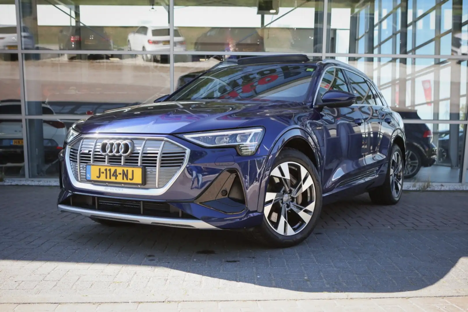 Audi e-tron 50 quattro S edition Modrá - 1