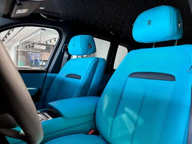 Rolls-Royce Cullinan view 7