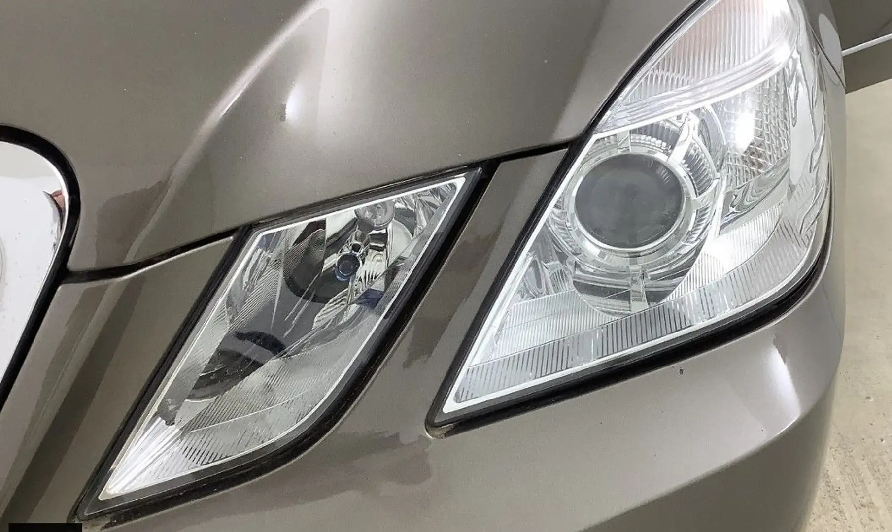 Mercedes-Benz E 350 CGI BlueEFFICIENCY AVANTGARDE - 1