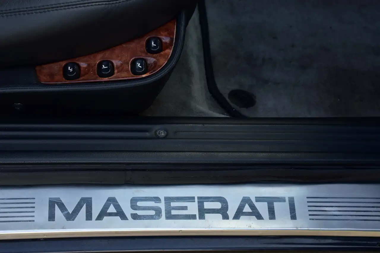Maserati Quattroporte Ottocilindri 3.2 V8 - motor slechts 49.000 km!, foto 8