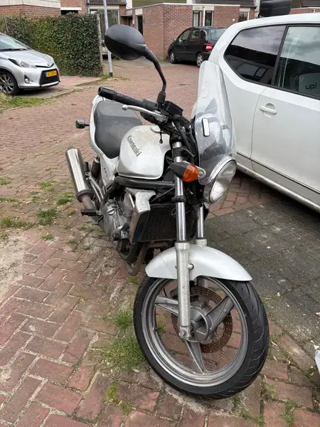 Kawasaki ER - 5 - foto 5