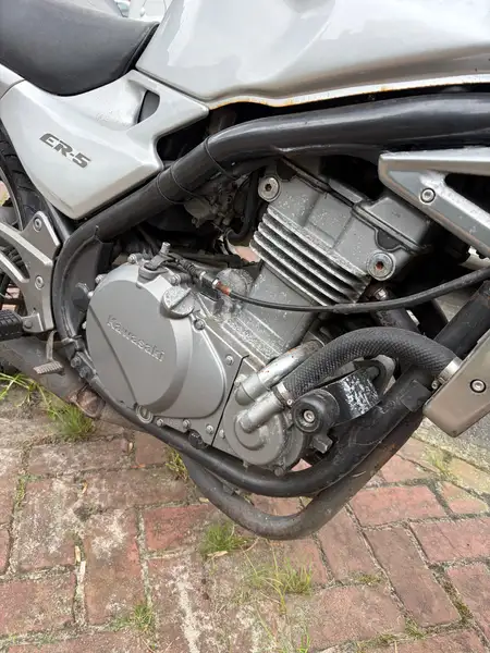 Kawasaki ER - 5 - foto 6