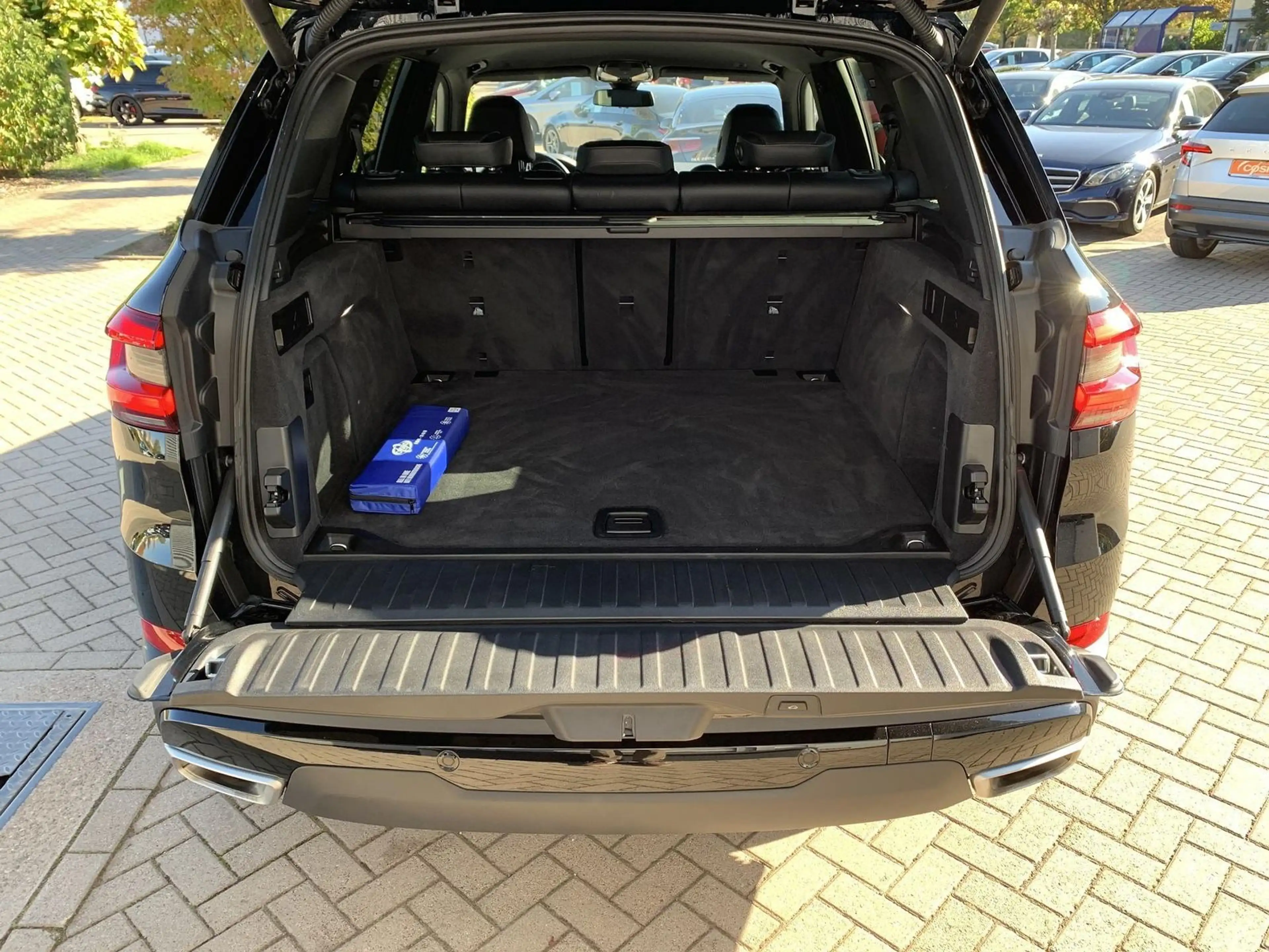 BMW X5 xDrive 30d 20erLM+ACC+Leder+Memory+Kamera — photo 6