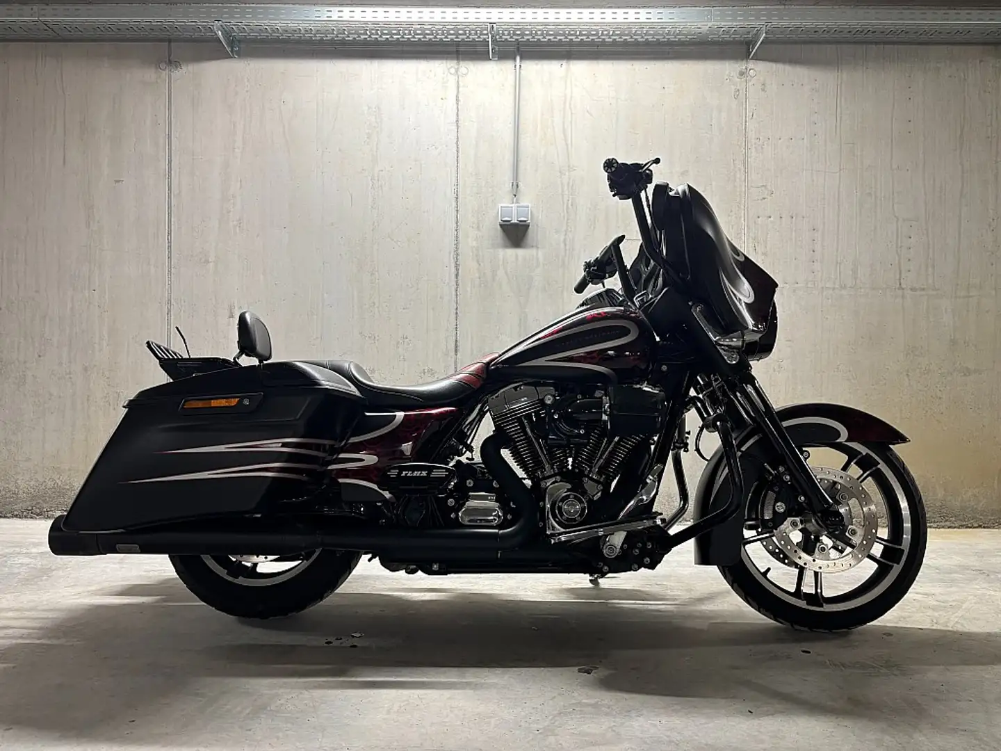 Harley-Davidson Street Glide Street Glide FLHX - 1