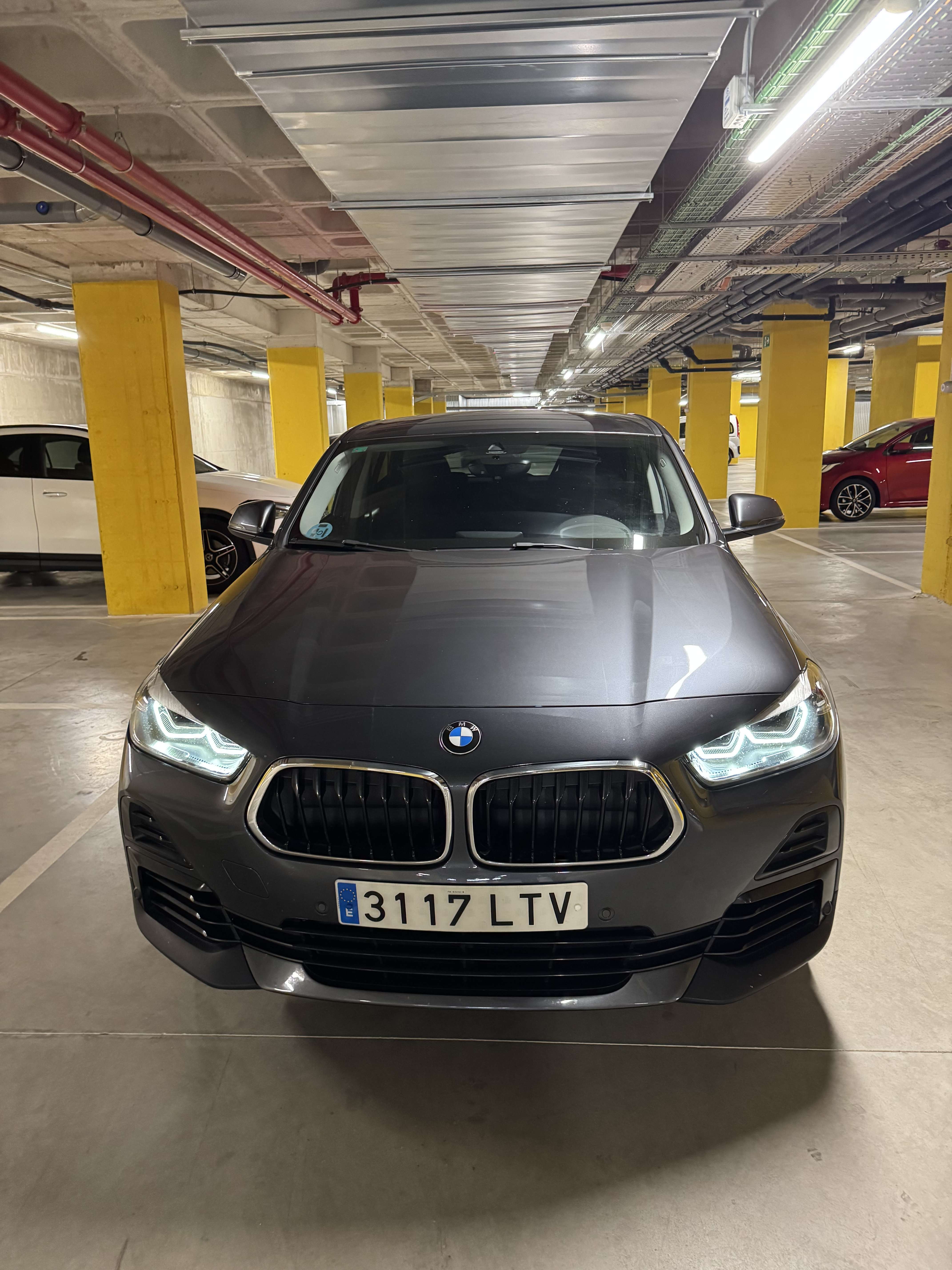 BMW X2 sDrive 18dA Advantage - foto 1