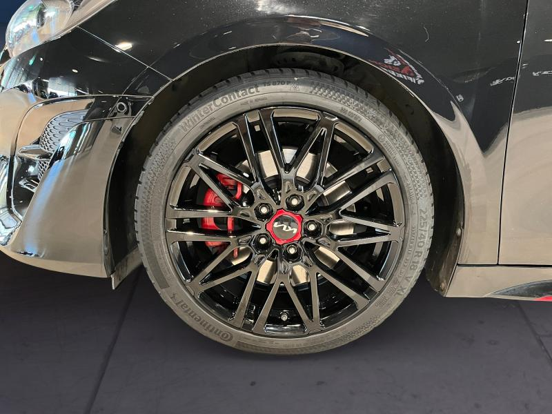 Kia ProCeed / pro_cee'd Proceed GT 1.6 T-GDI 204 — photo 8