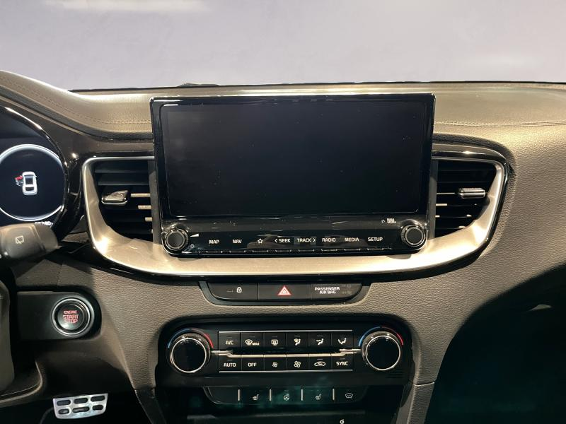 Kia ProCeed / pro_cee'd Proceed GT 1.6 T-GDI 204 — photo 10