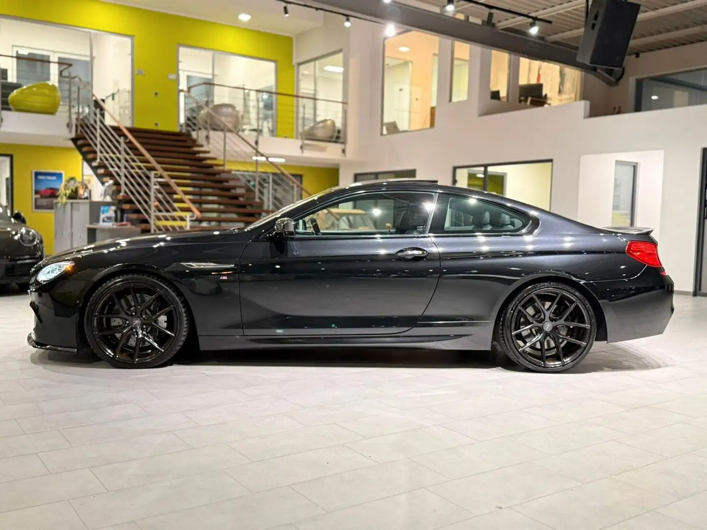 BMW 650 i Coupe xDrive*Memory*360°*Pano* Noir - 2