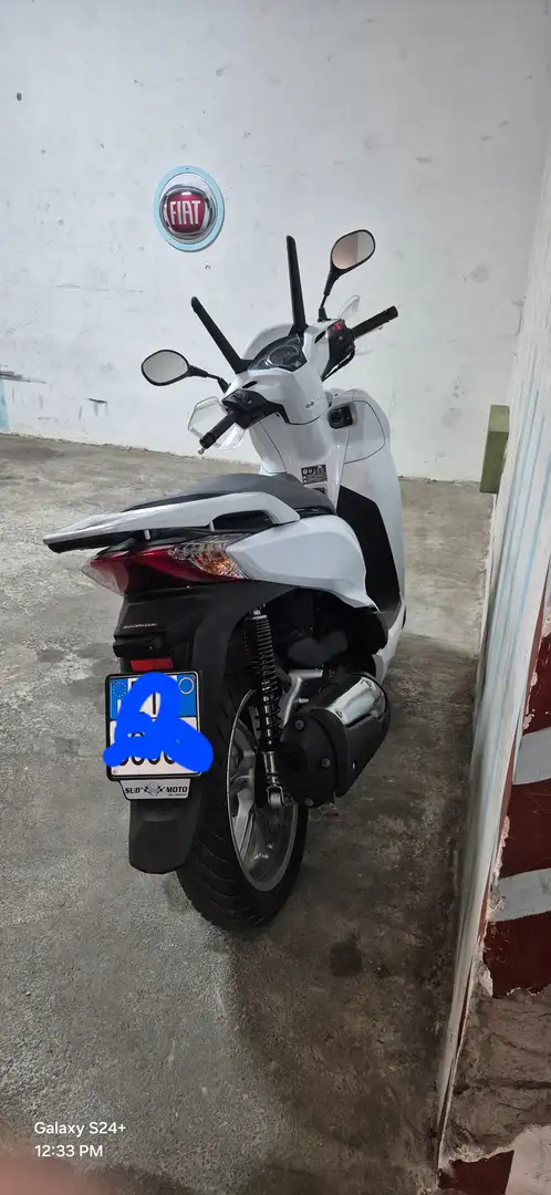 Honda SH 300 Bianco - 2