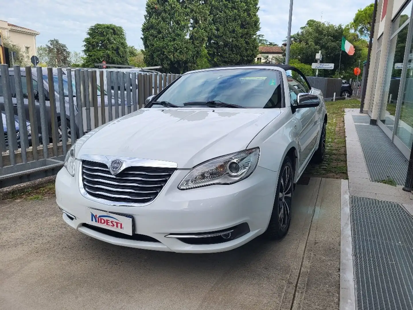 Lancia Flavia Flavia 2012 2.4L 170cv CABRIO Blanco - 1