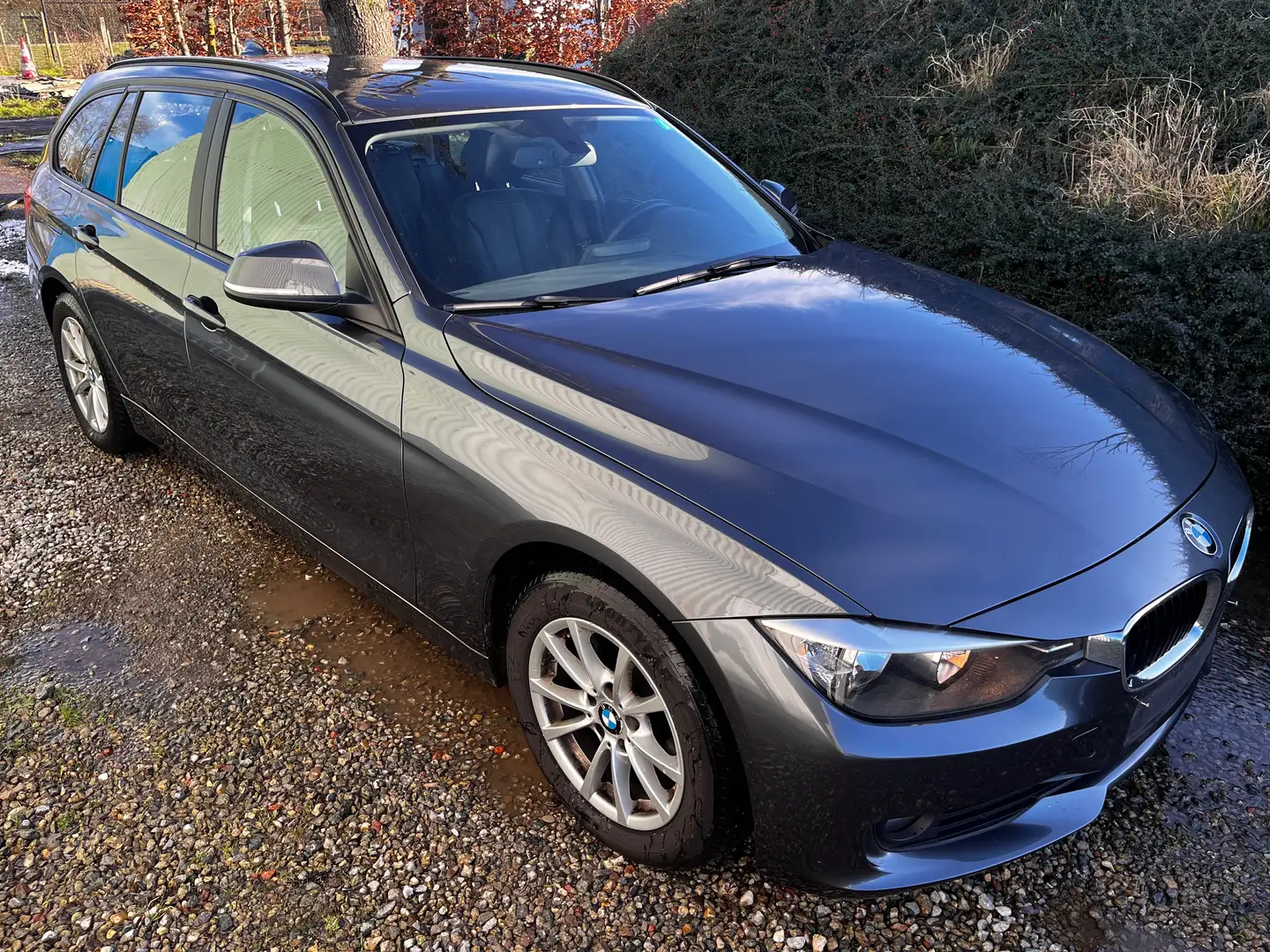 BMW 316 D Touring / ALU / PDC / LEDER / CLIMA / EURO 5b Grijs - 1