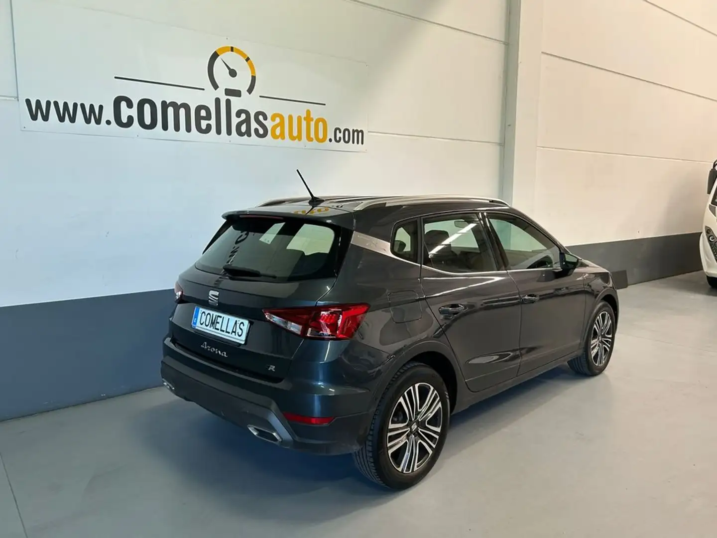 SEAT Arona 1.0 TSI 85kW (115CV) FR XM Gris - 2