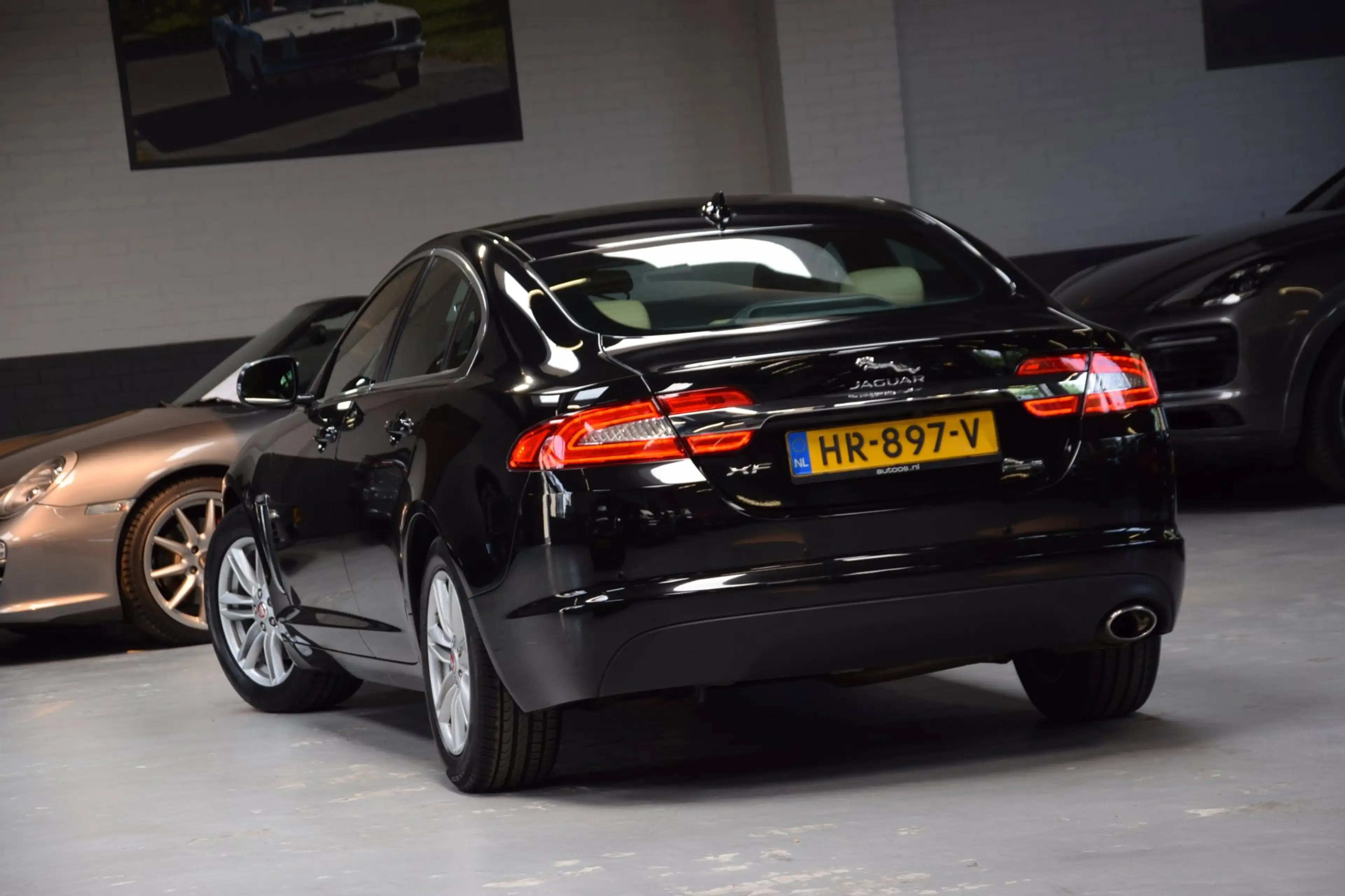Jaguar XF 2.2D 1ste Eigenaar Org NL auto Bi-Xenon Diesel Aut — photo 2