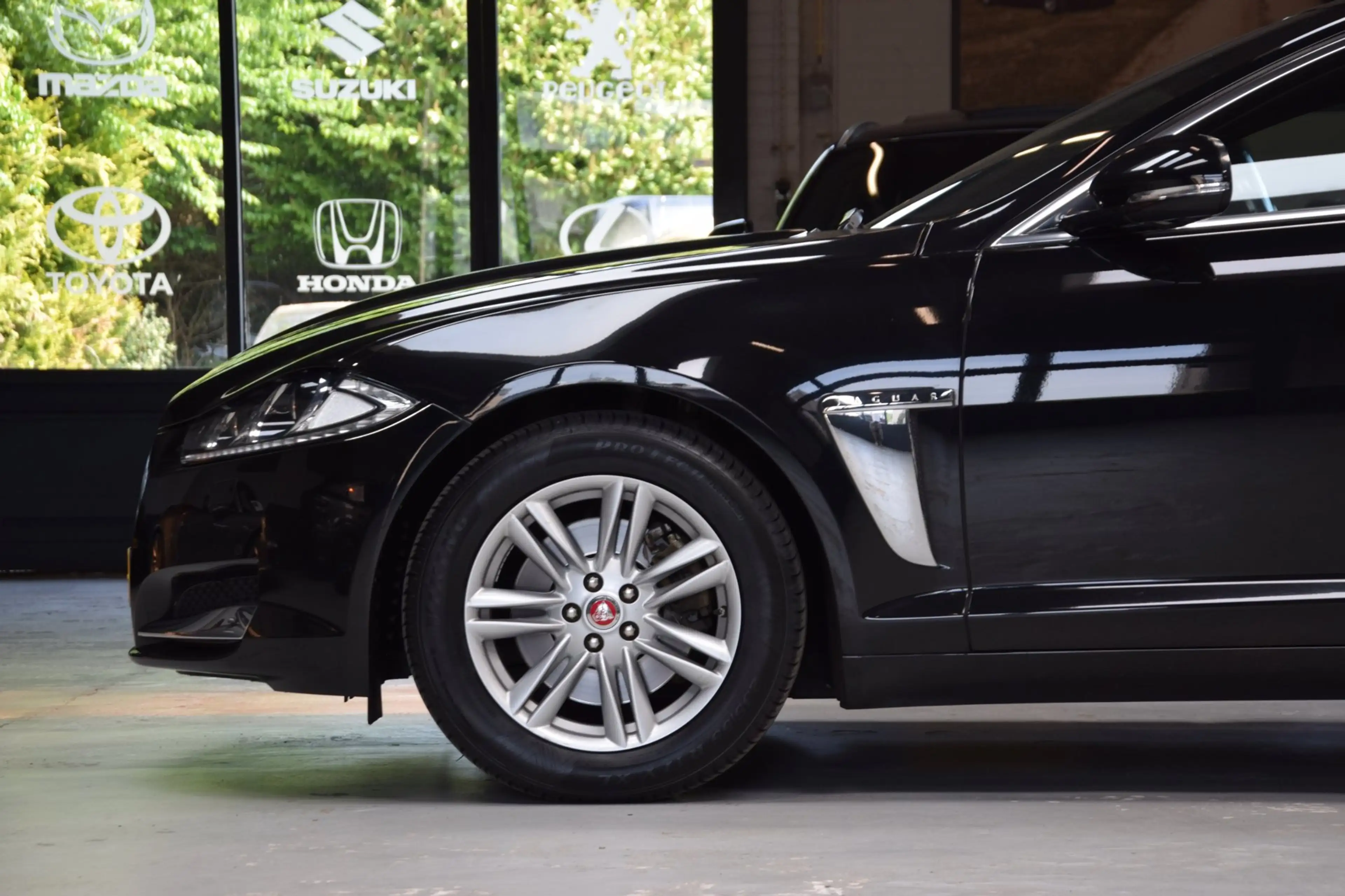 Jaguar XF 2.2D 1ste Eigenaar Org NL auto Bi-Xenon Diesel Aut — photo 10