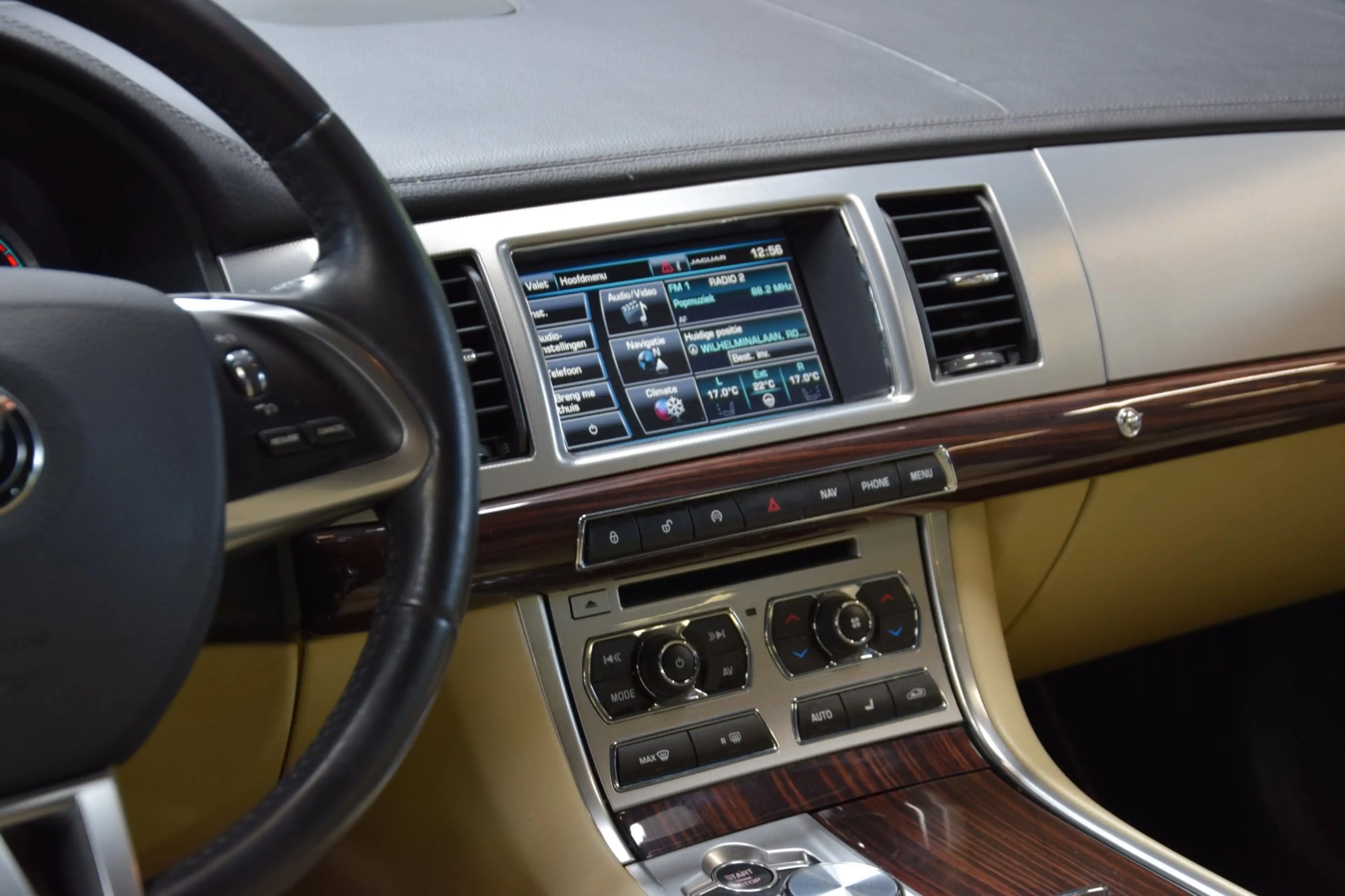 Jaguar XF 2.2D 1ste Eigenaar Org NL auto Bi-Xenon Diesel Aut — photo 5