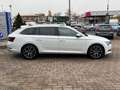Skoda Superb Combi Style 4x4/Pano/Navi/Kamera/AHK Weiß - thumbnail 4