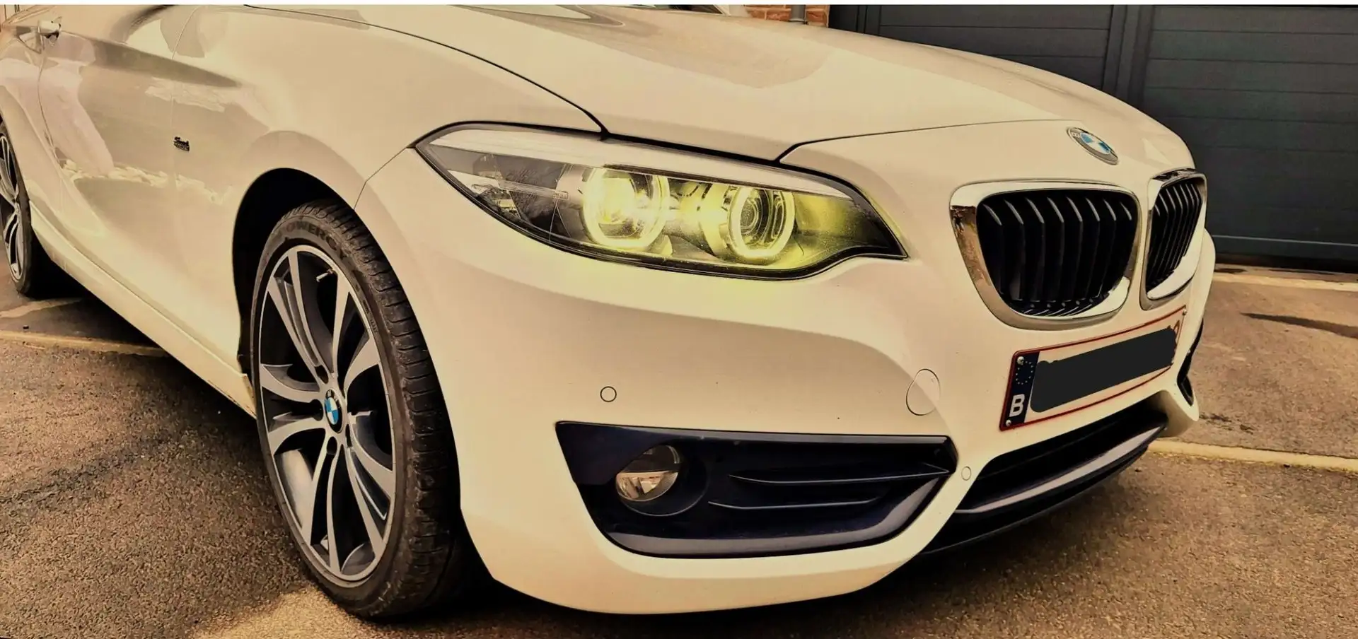 BMW 218 Cabrio int bois clair/Cuir Beige/capote argent Blanc - 1