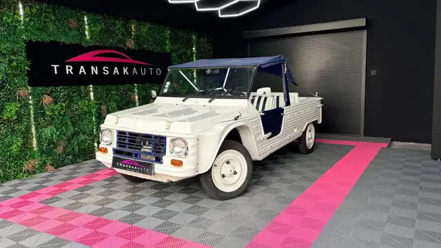 Citroen Méhari 4x2 0.6 L 29 cv Club Cassis Sellerie cuir Revision OK Roue de secours