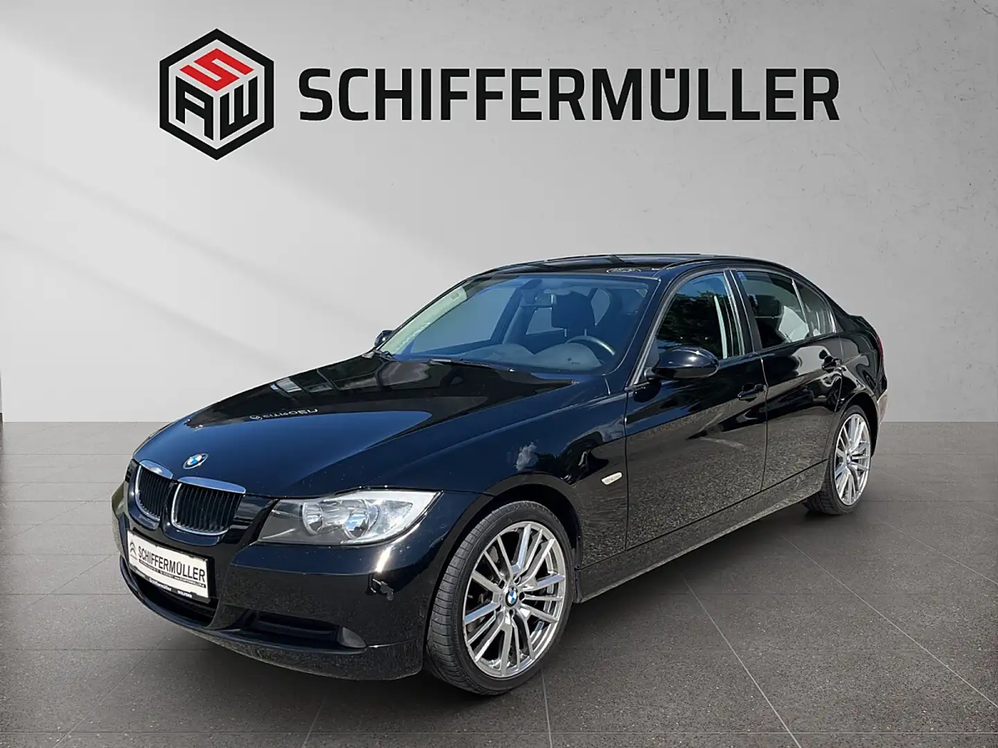 BMW 318 d Österreich-Paket Schwarz - 1