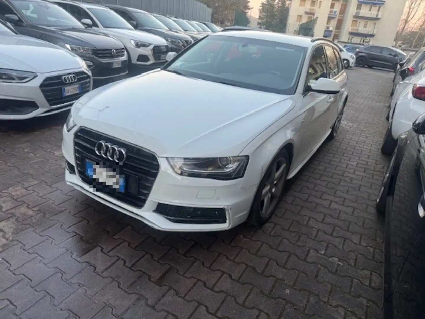 Audi A4 Avant 2.0 TDI 150 CV multitronic Ambiente S-LINE Bianco - 1